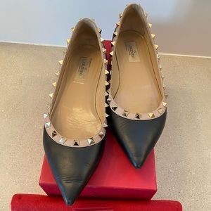 Valentino Rockstud Black Flats